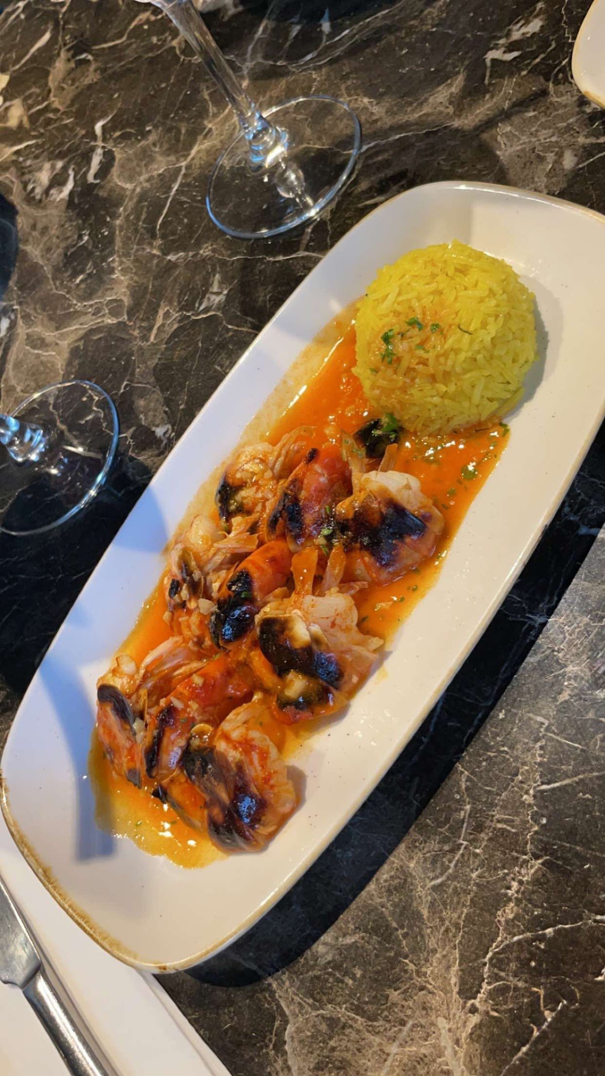 Zavi Restaurant - Image 5