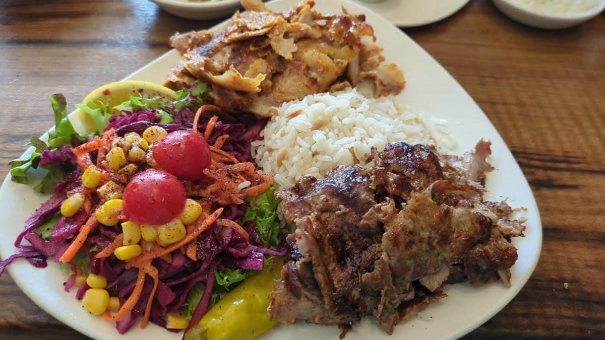 Woody’s Camden - Image 3