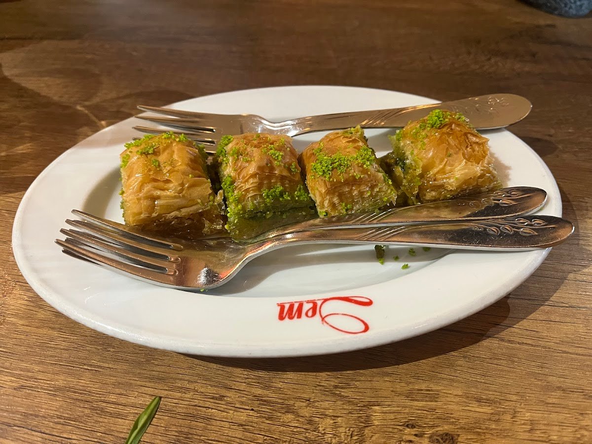 Dem Restaurant (Traditional Turkish Restaurant, Meze Grill) - Image 5