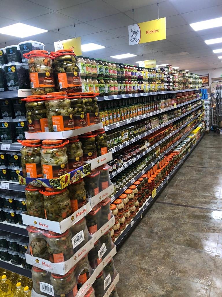 Öncü Food Centre - Hornchurch - Image 2