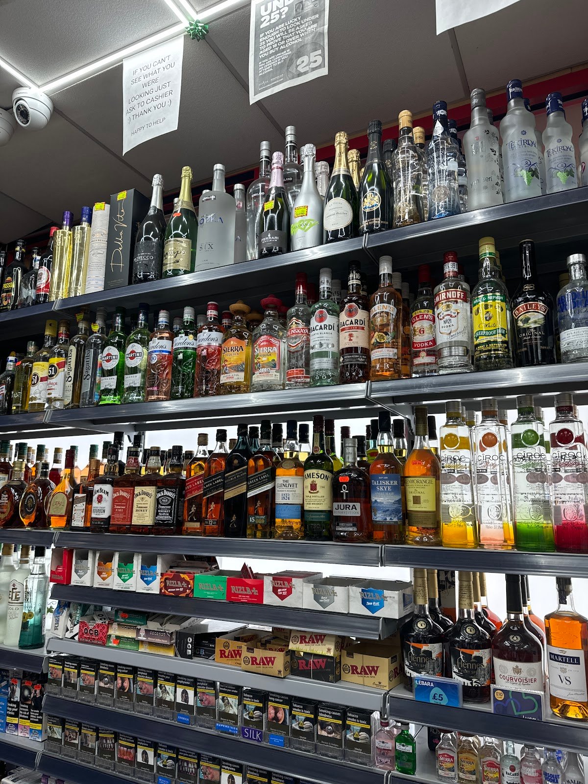 BLUE Istanbul Supermarket - Image 2