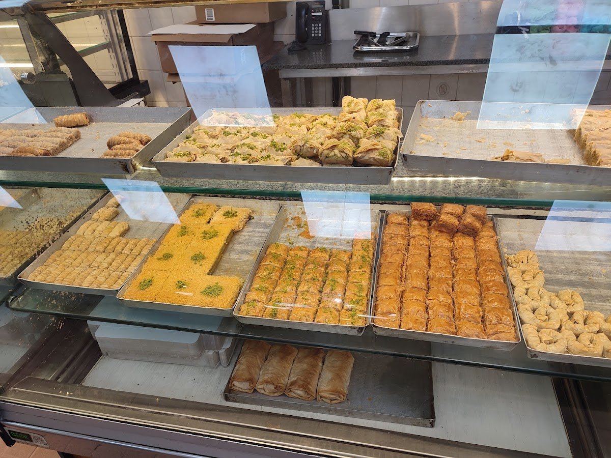 Yasar Halim Patisserie, Harringay - Image 2