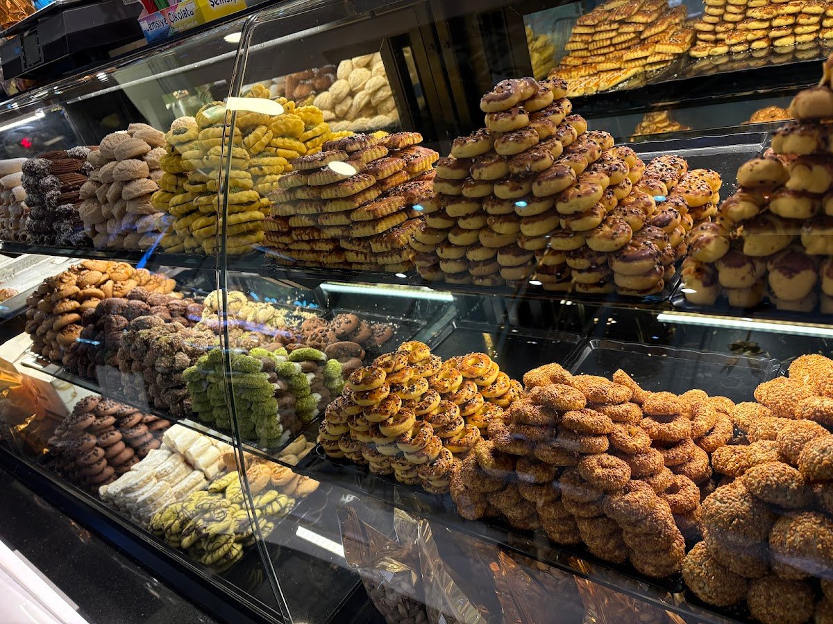 Pistachio Patisserie - Image 2