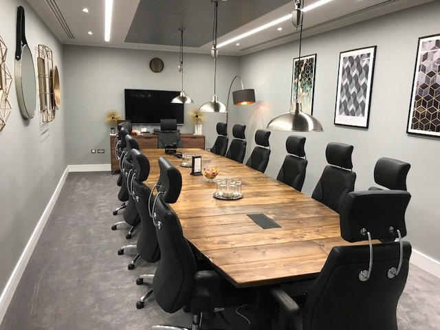 Taylor Rose - Ealing - Image 3