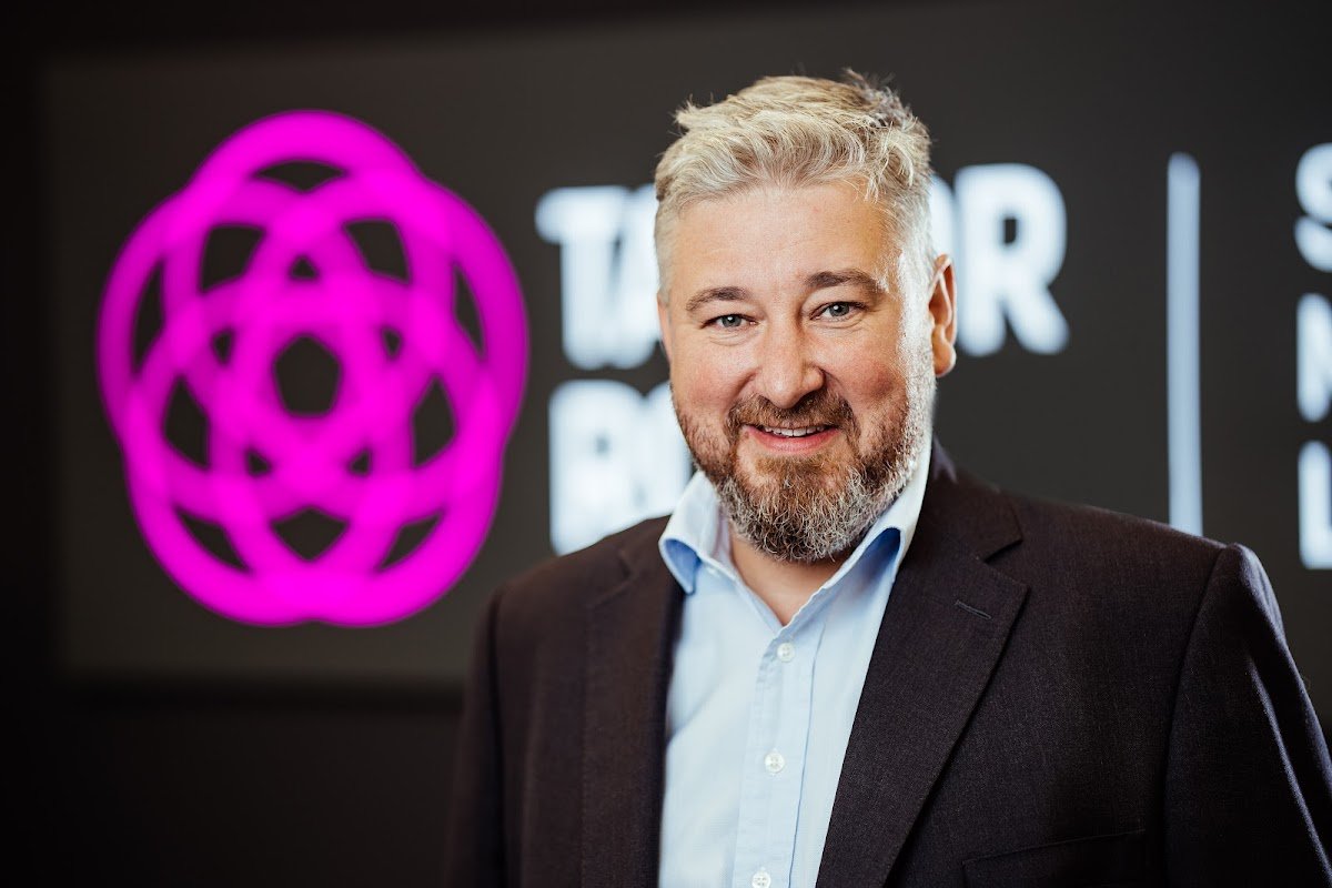 Taylor Rose - Coulsdon - Image 2