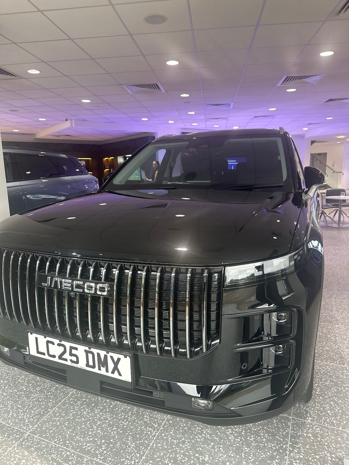 Auto West London OMODA & JAECOO - Image 2