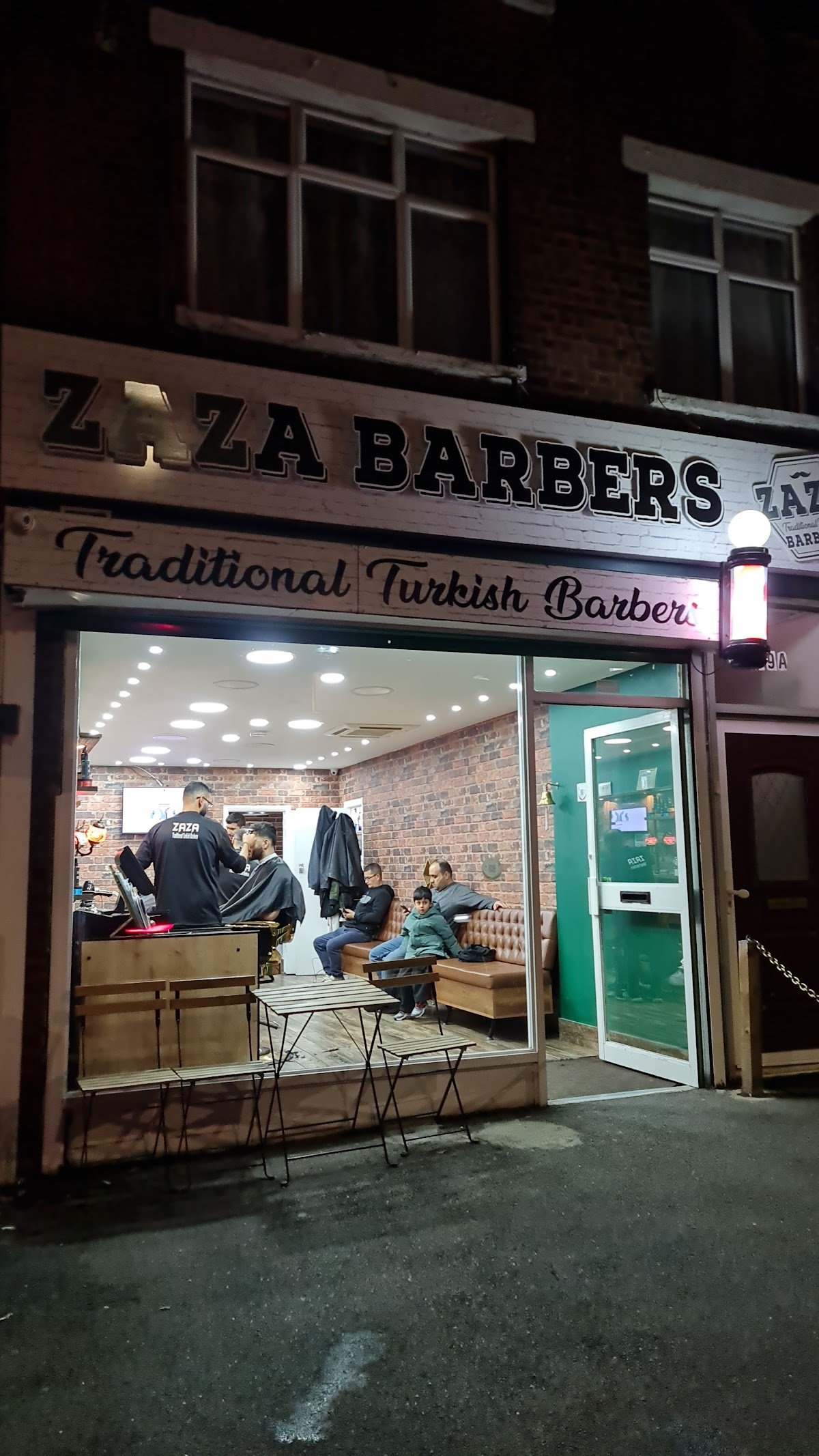 Zaza Barber