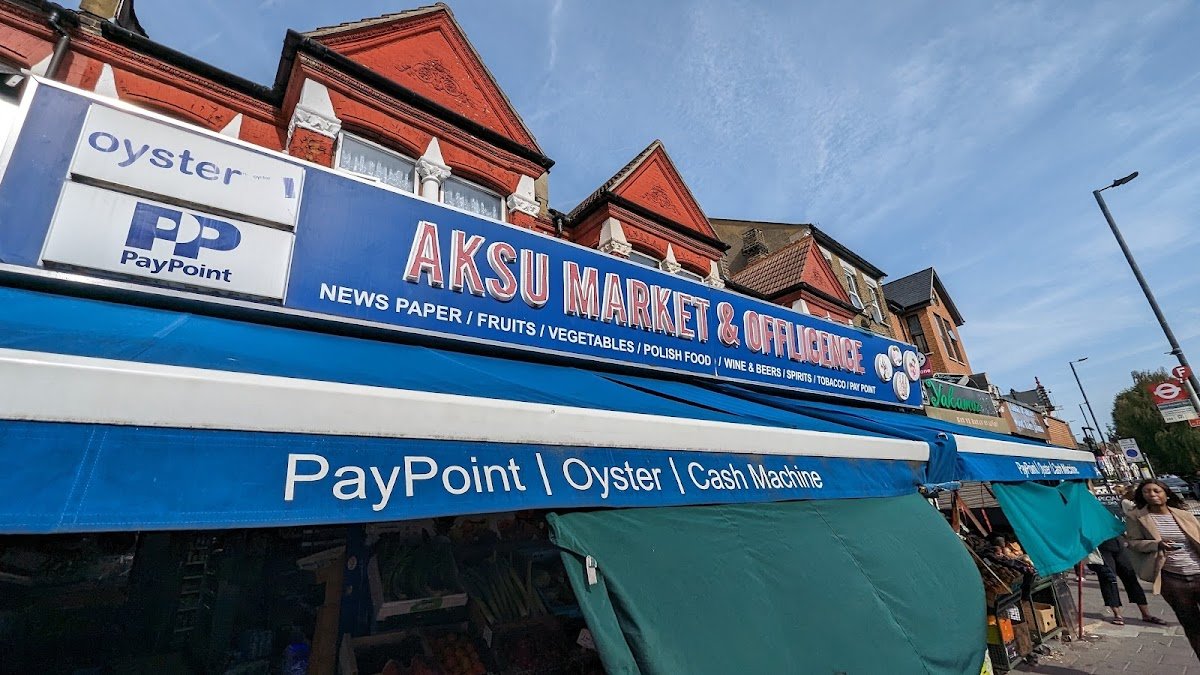 Aksu Market & Off License