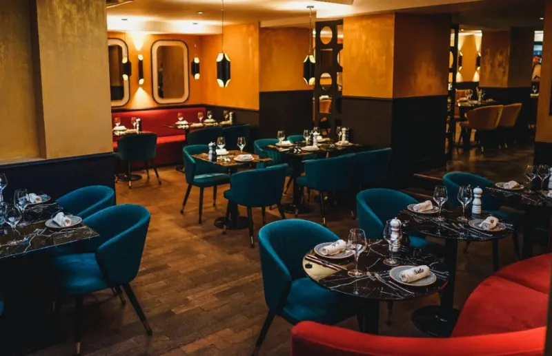 Sortie Grill & Bar