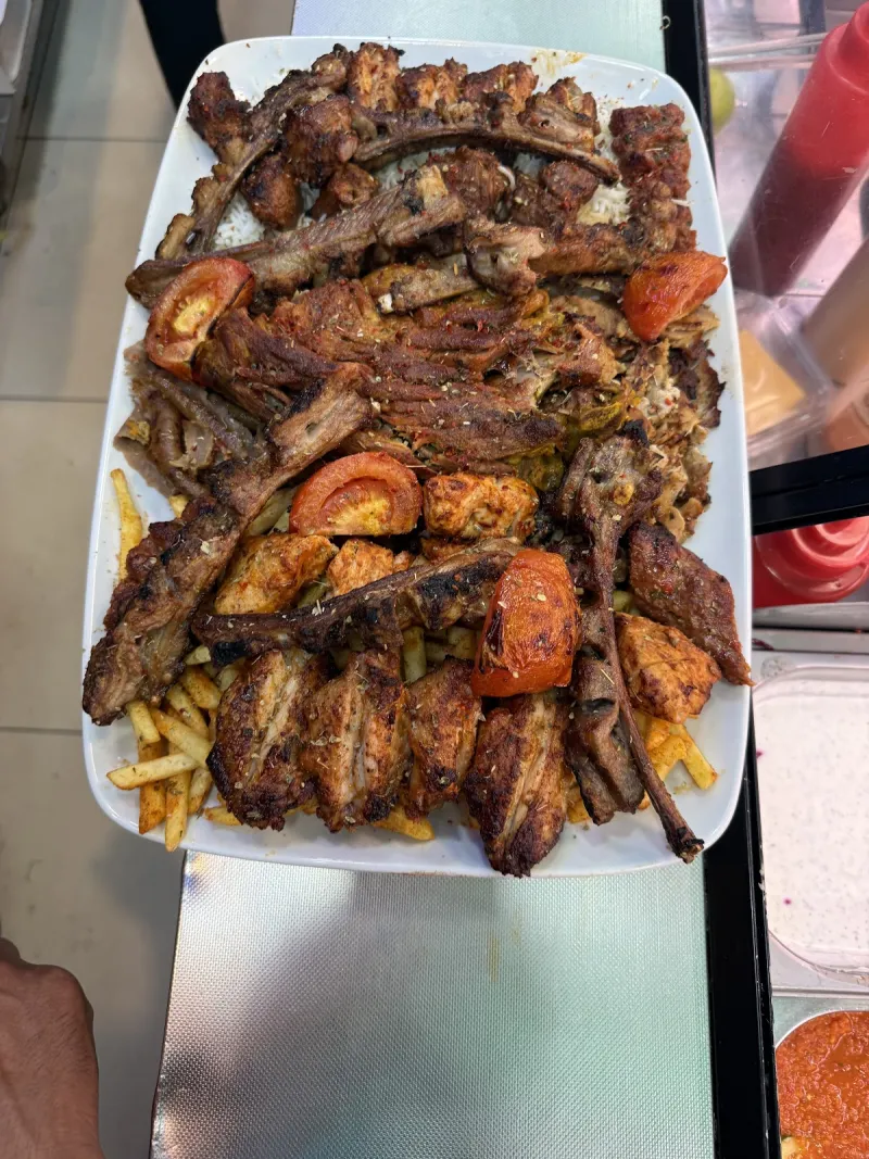 Mazza Grill - photo 3