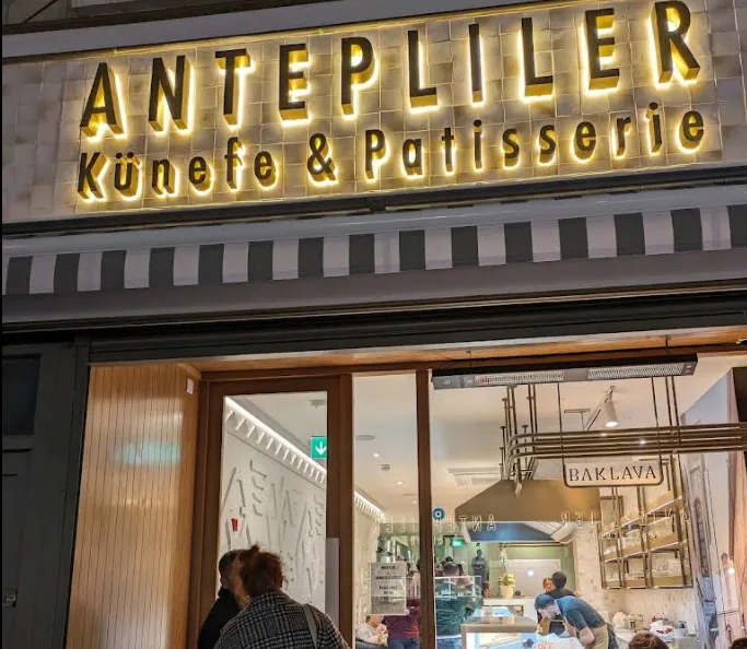 Antepliler Künefe