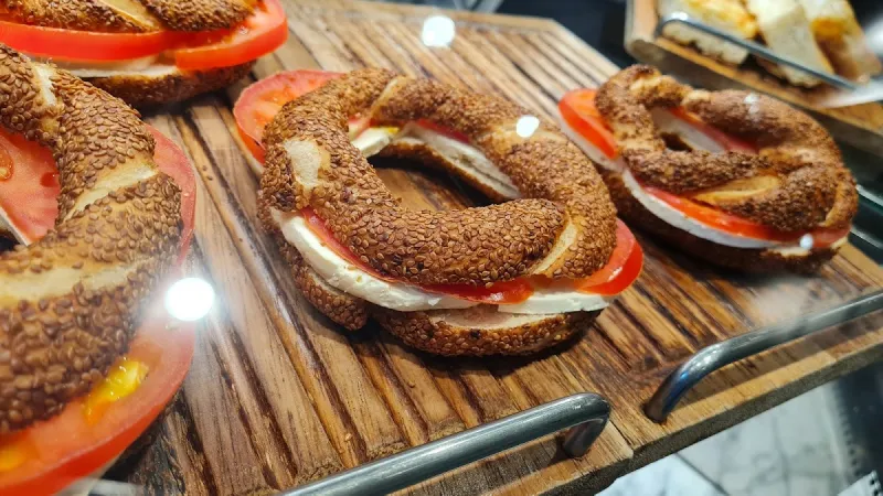 Simit Sarayi Harringay (Breakfast,Coffee,Bakery) - photo 2
