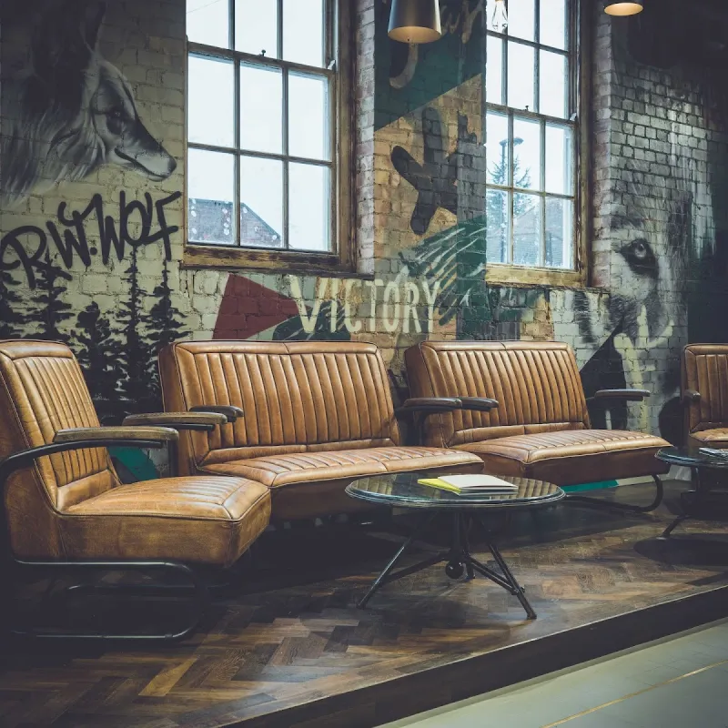 R.W.WOLF Barbers Cockfosters