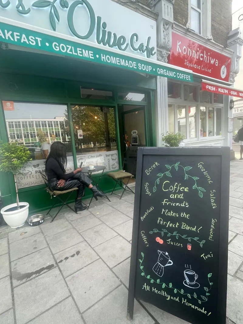 El’s olive cafe