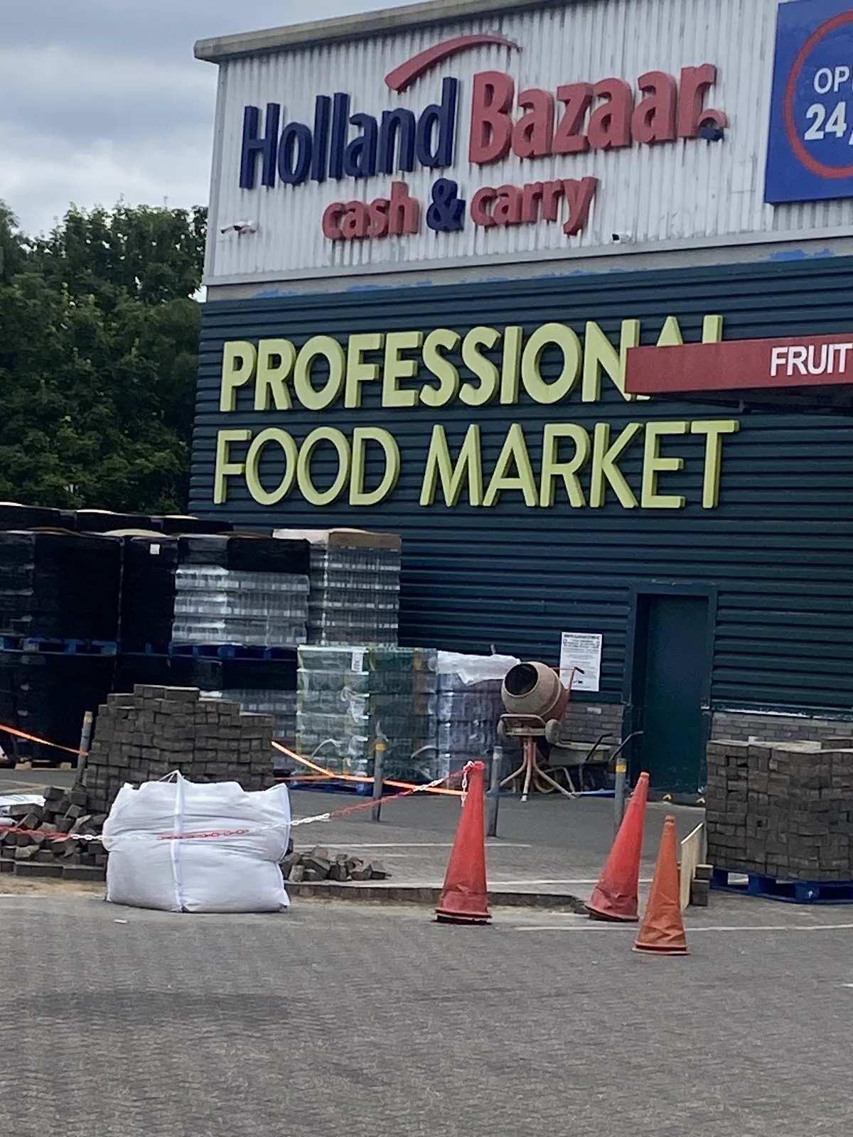 Holland Bazaar Croydon
